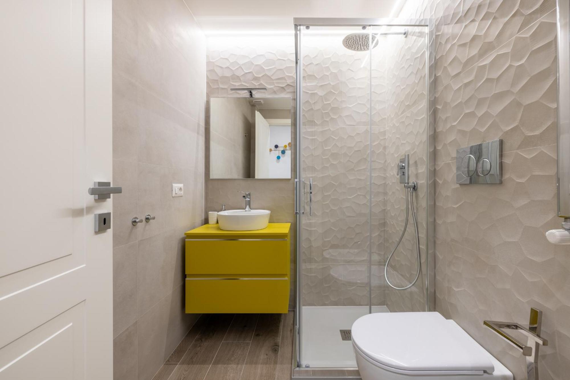 Vatican 2br In Apartment *
